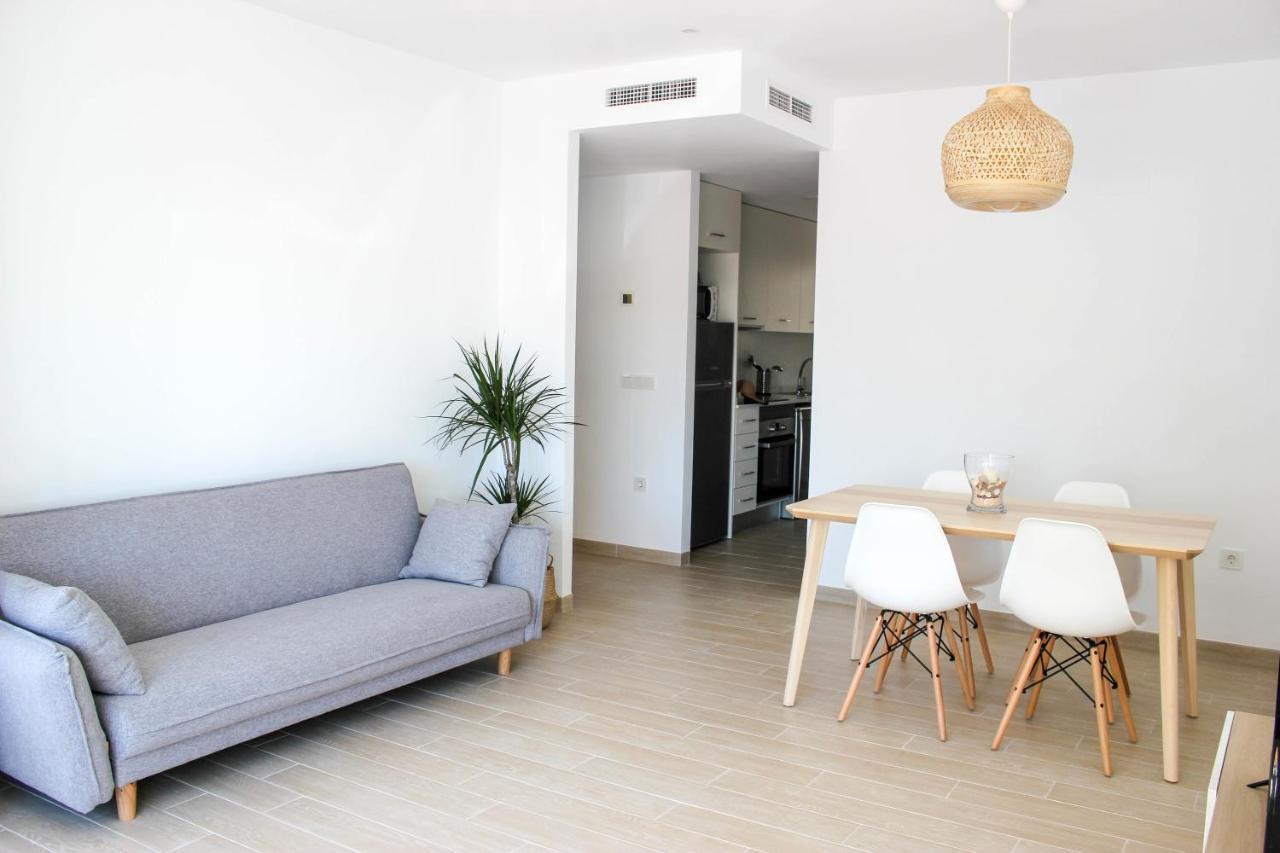 Apartamentos Maite Peñíscola エクステリア 写真
