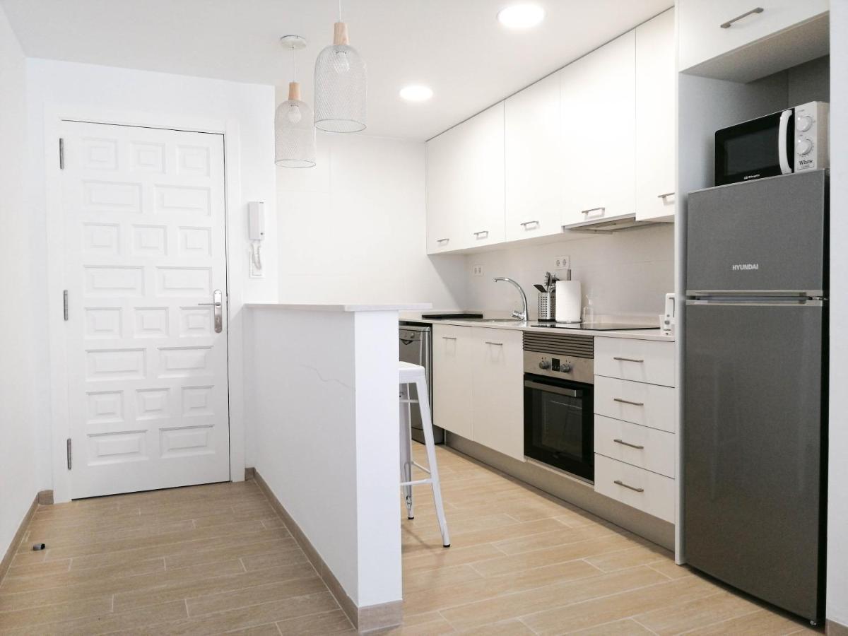 Apartamentos Maite Peñíscola エクステリア 写真