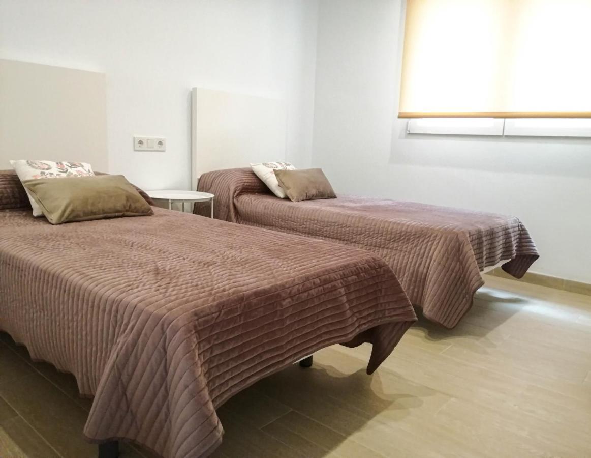 Apartamentos Maite Peñíscola エクステリア 写真